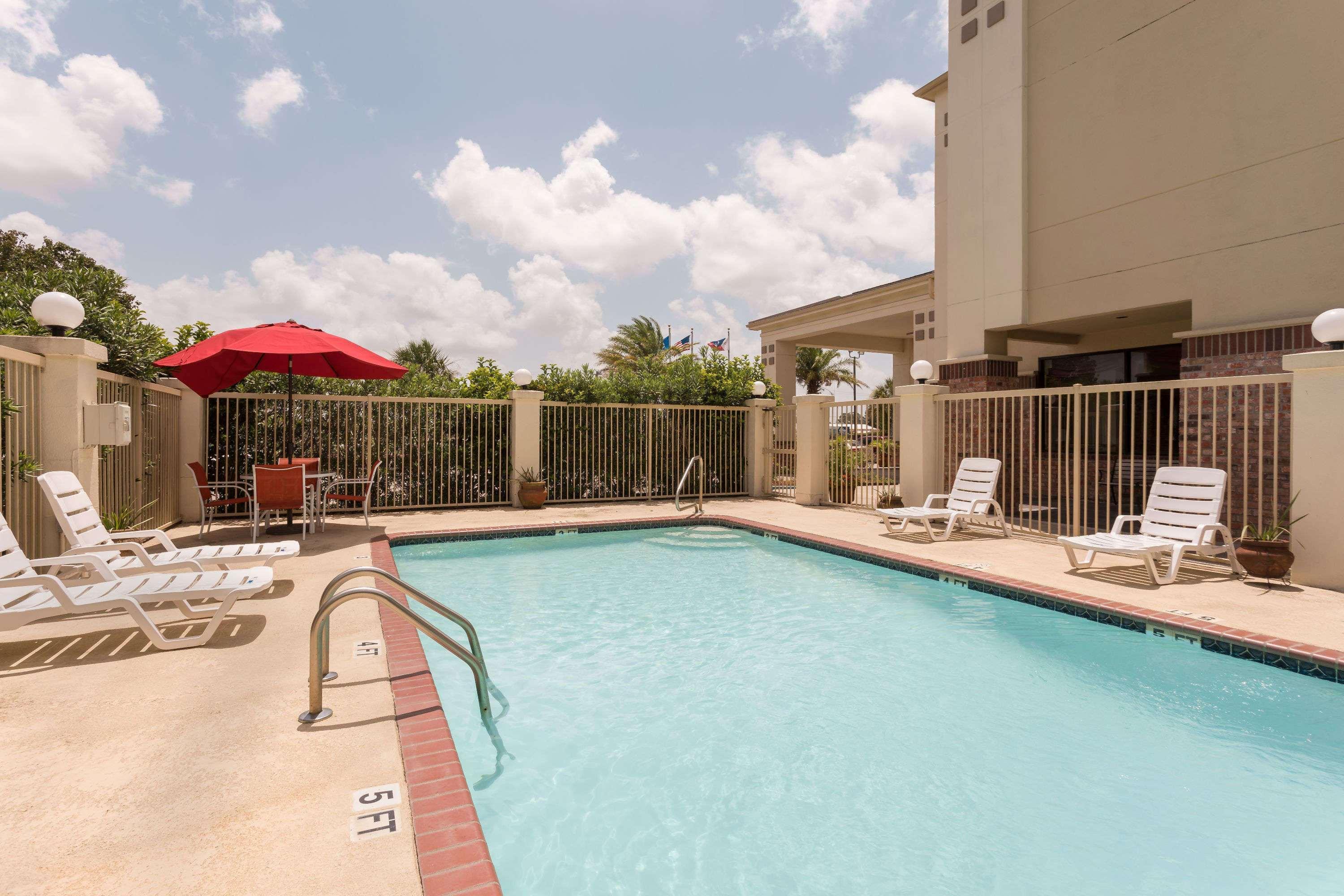 Super 8 By Wyndham Duson Lafayette West Area Exterior foto